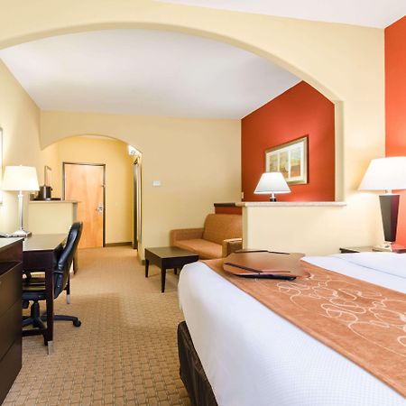 Comfort Suites Salina South エクステリア 写真