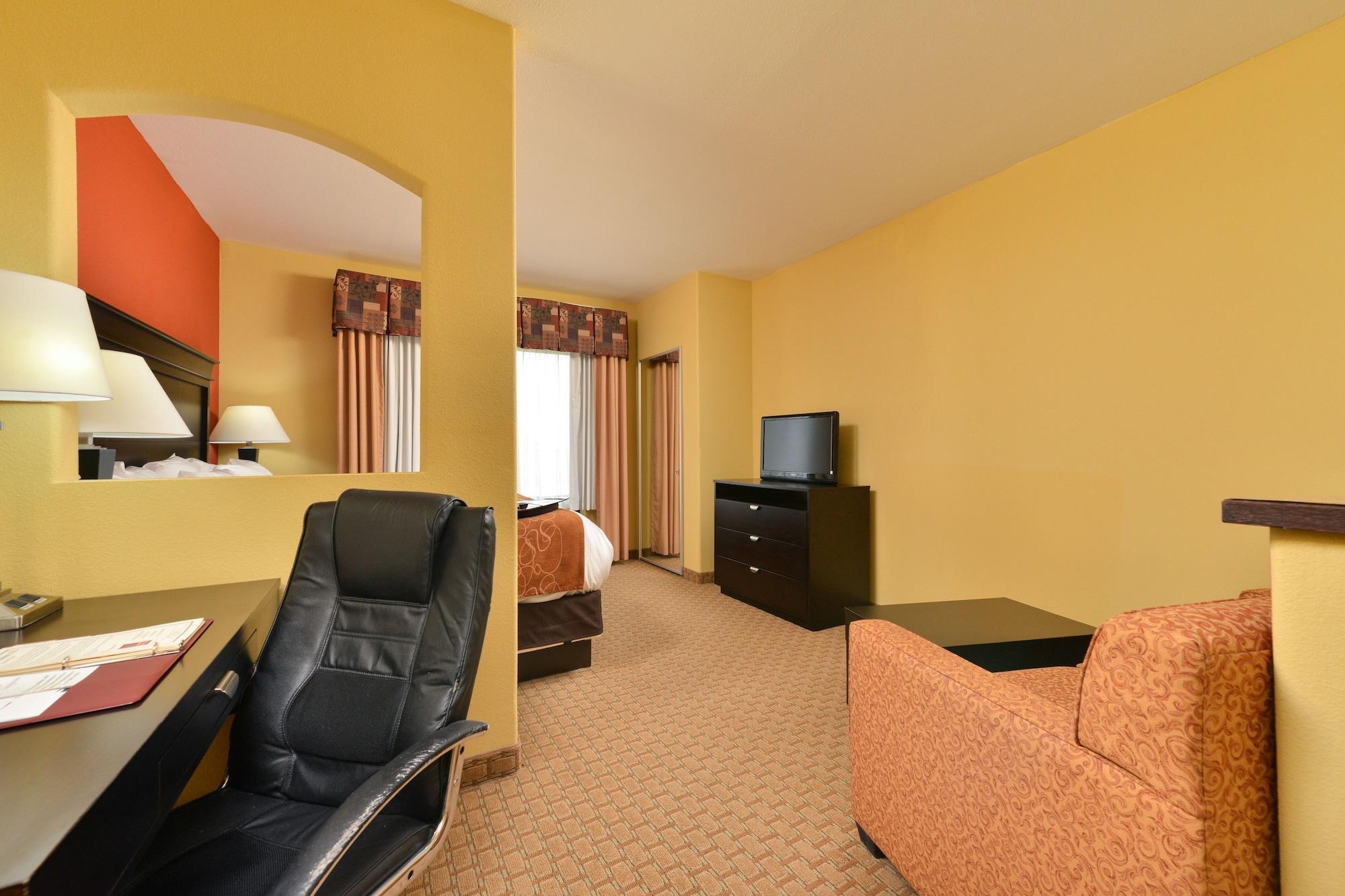 Comfort Suites Salina South エクステリア 写真