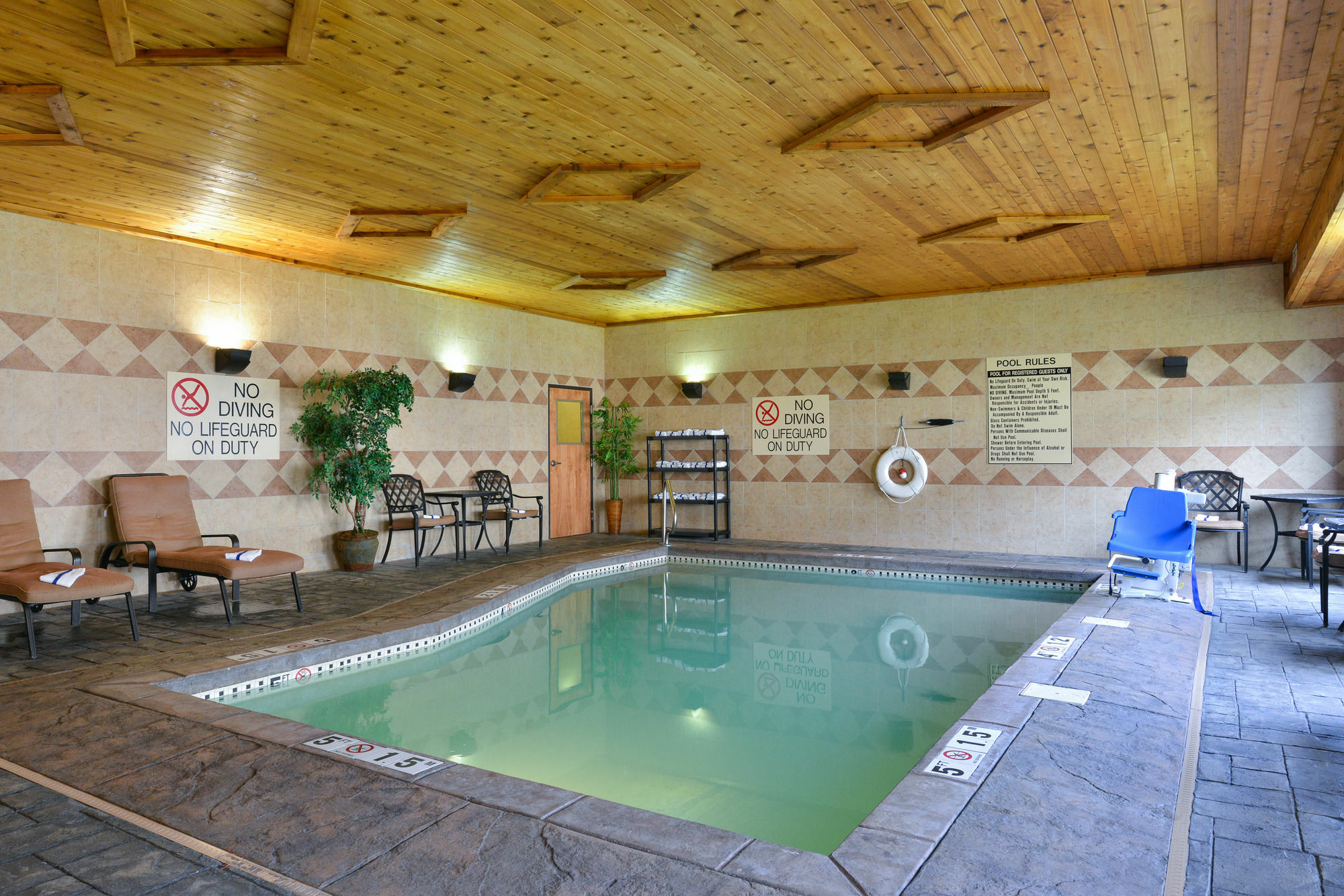 Comfort Suites Salina South エクステリア 写真